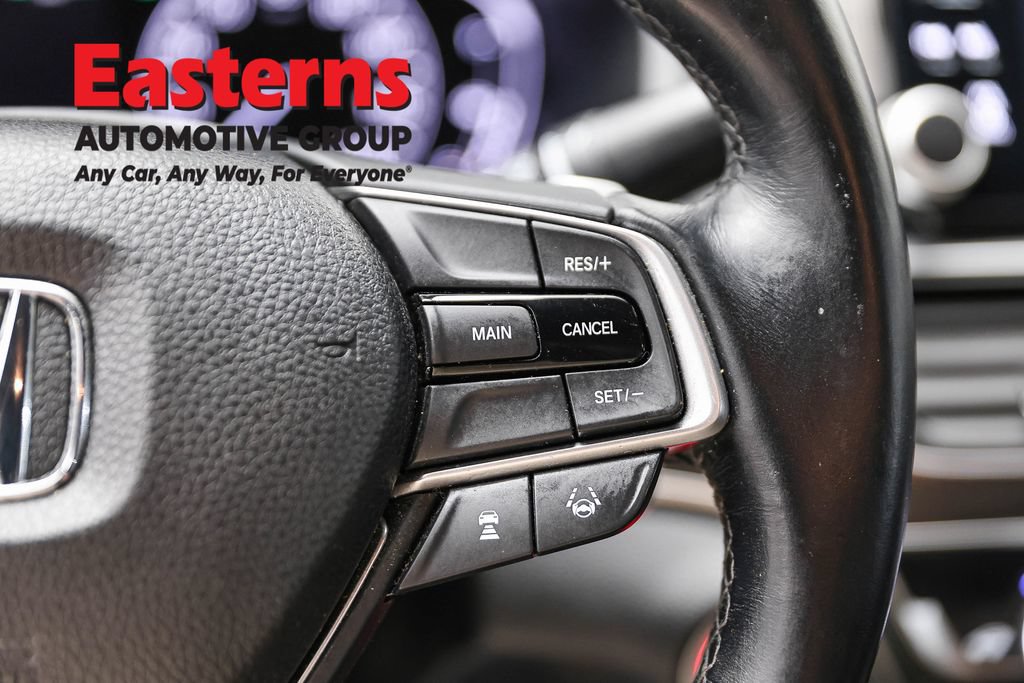 Used 2018 Honda Accord Sport image 15