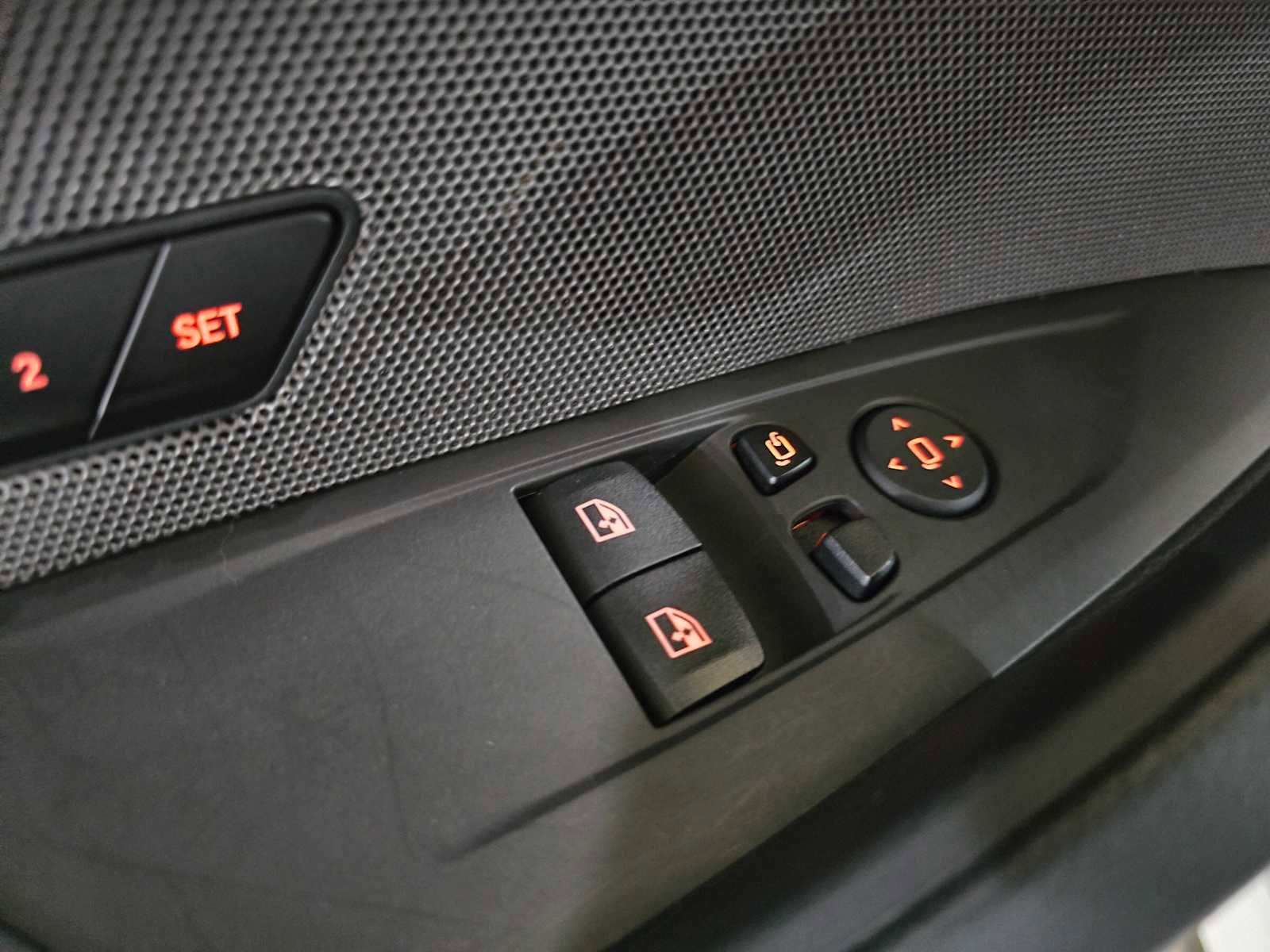 Used 2025 BMW 440i xDrive Coupe w/ Premium Package image 21