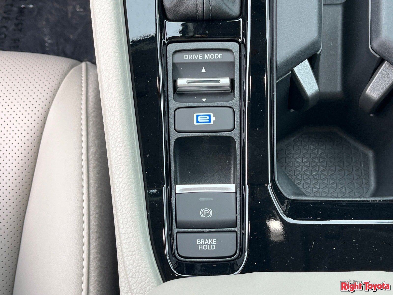 Used 2026 Honda Accord EX-L image 30