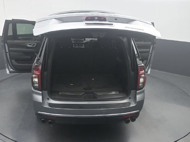 Used 2023 Chevrolet Suburban Premier AWD/4WD image 48