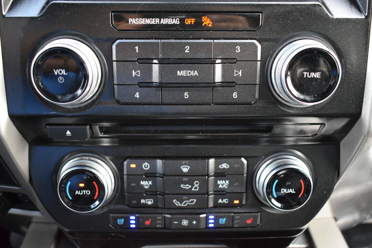 Used 2016 Ford F150 Lariat w/ Equipment Group 502A Luxury AWD/4WD image 23