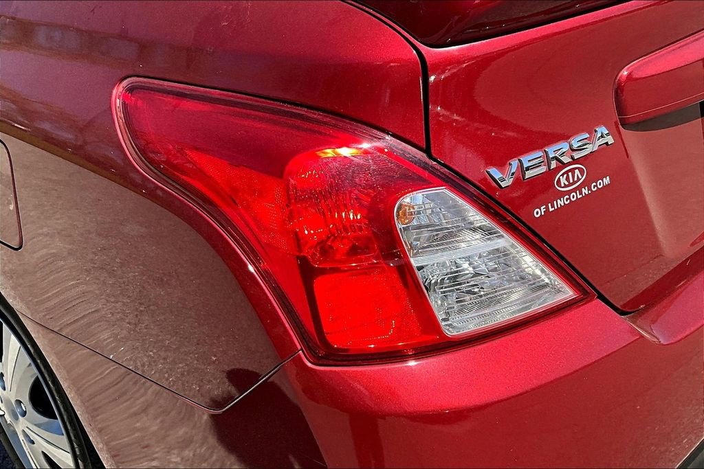 Used 2019 Nissan Versa SV FWD image 20