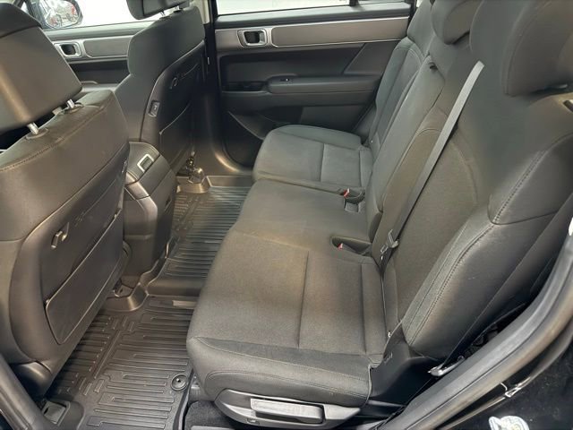 Used 2024 Hyundai Santa Fe SE image 30