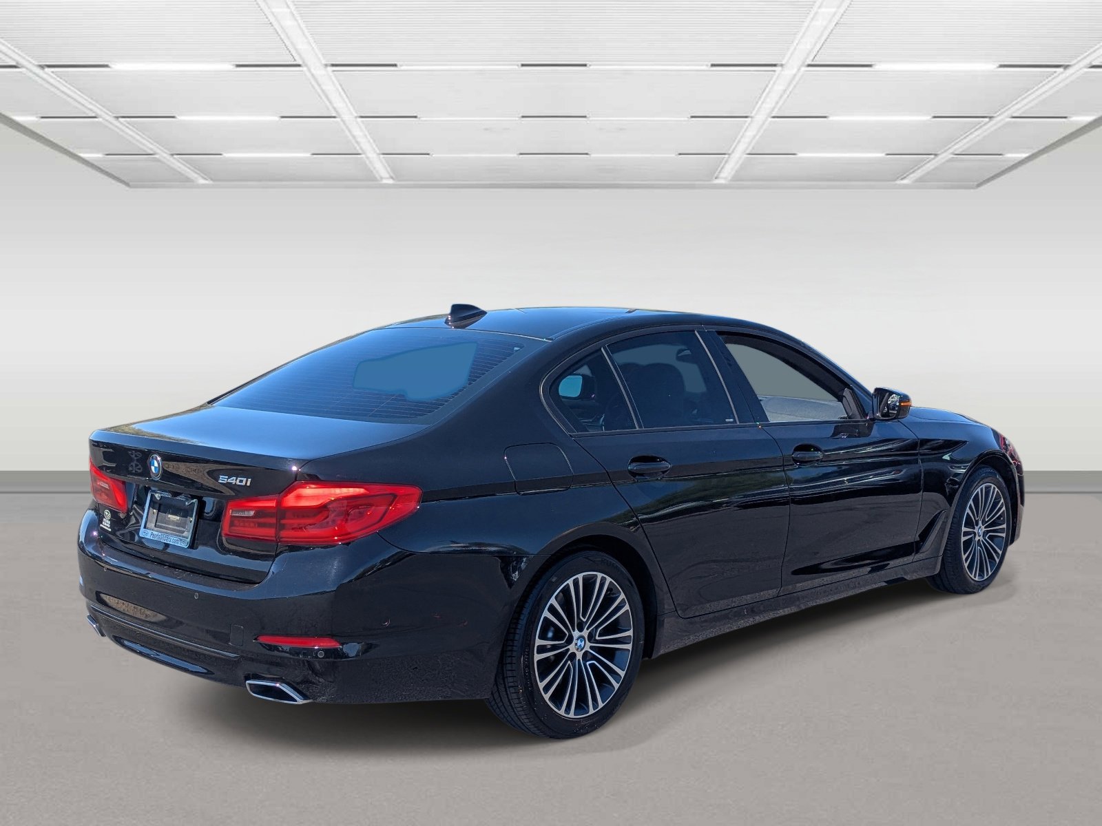 Used 2017 BMW 540i image 7