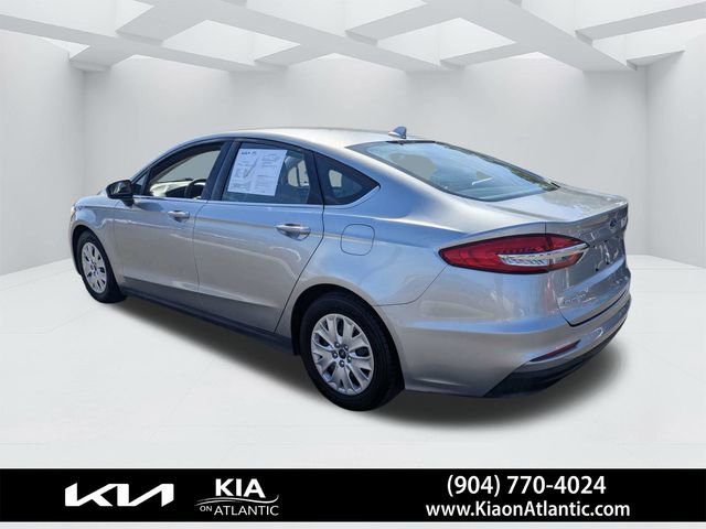 Used 2020 Ford Fusion S image 5