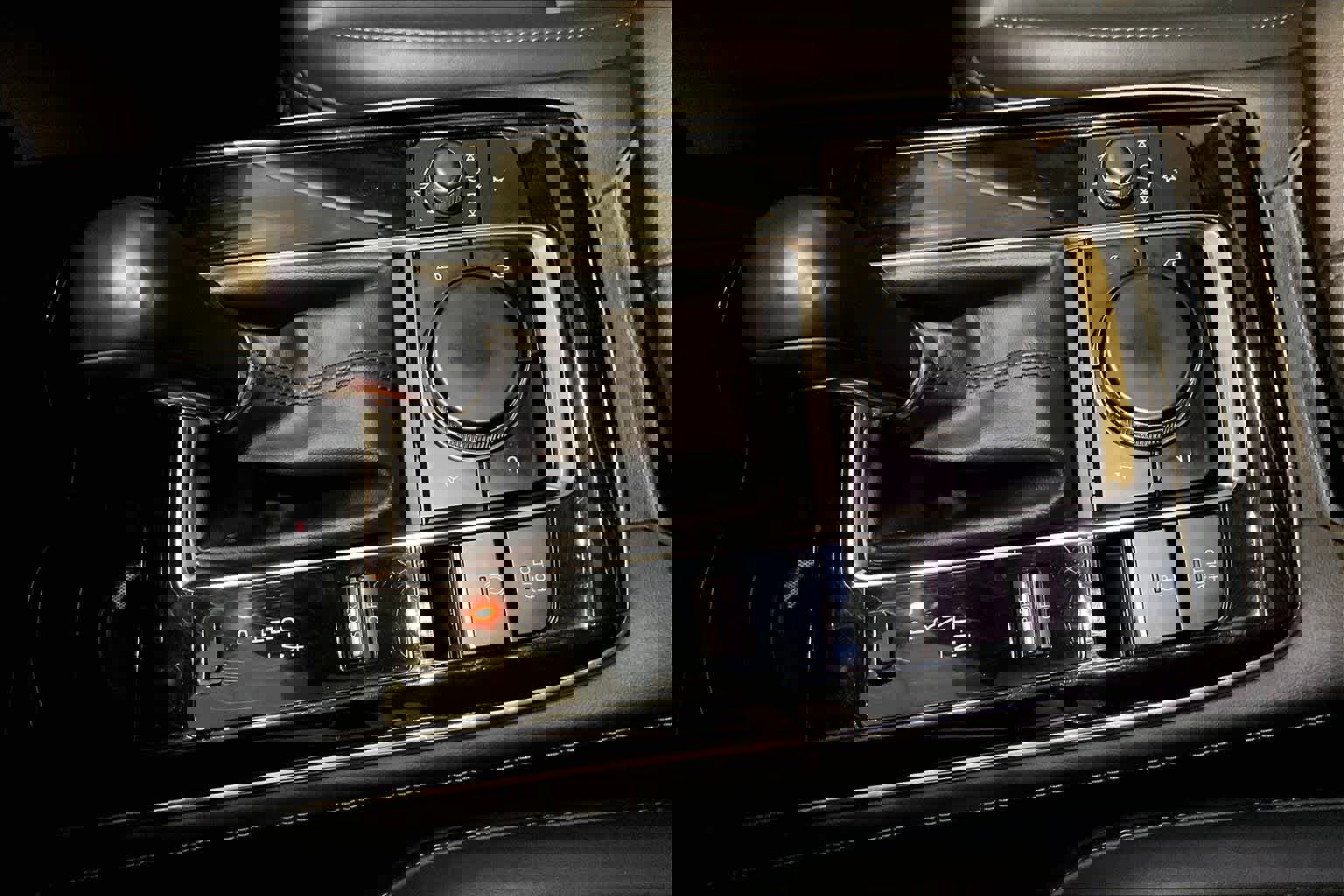 Used 2025 MAZDA CX-30 AWD 2.5 S w/ Preferred Package image 15