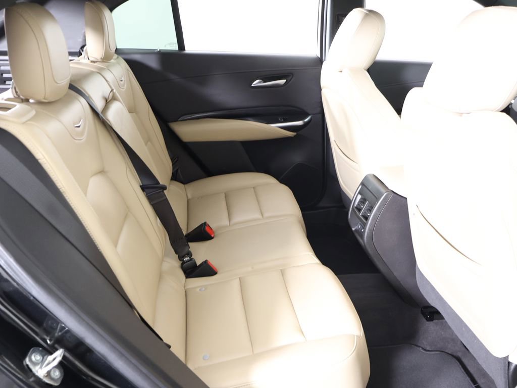 Used 2024 Cadillac XT4 Luxury image 37