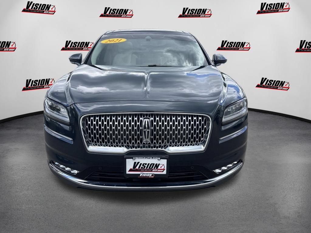 Used 2021 Lincoln Nautilus Black Label AWD/4WD image 2