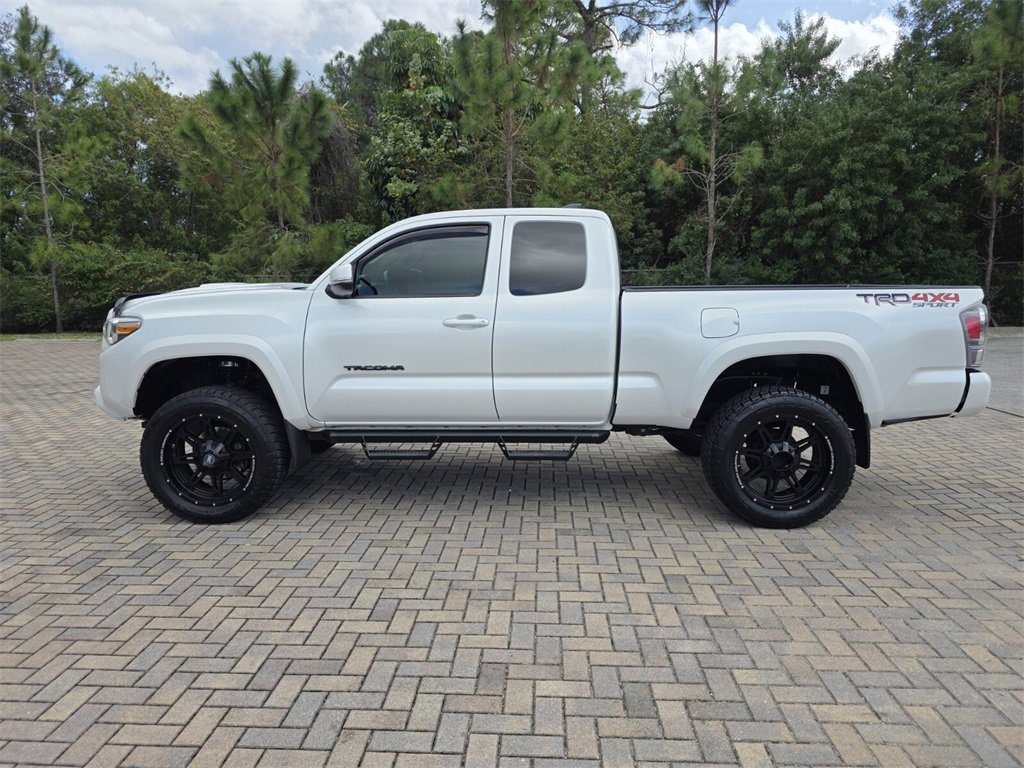 Used 2021 Toyota Tacoma TRD Sport w/ Technology Package image 8