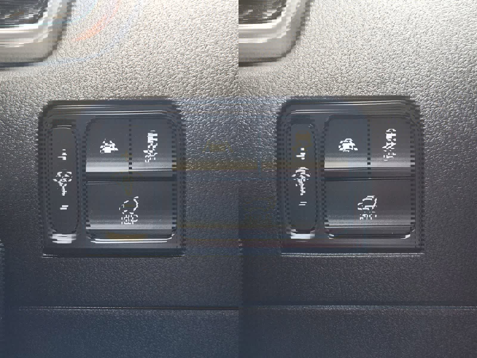 Certified 2023 Kia Sorento SX image 22