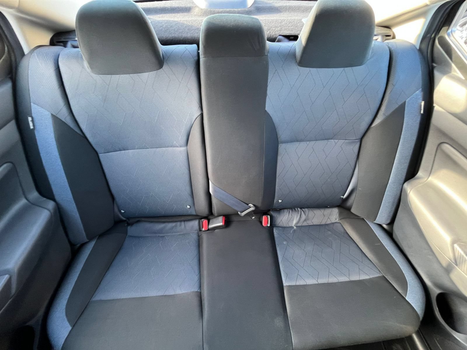 Used 2025 Nissan Versa SV FWD image 38