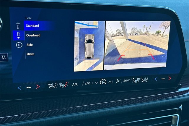 New 2026 Chevrolet Traverse RS image 28