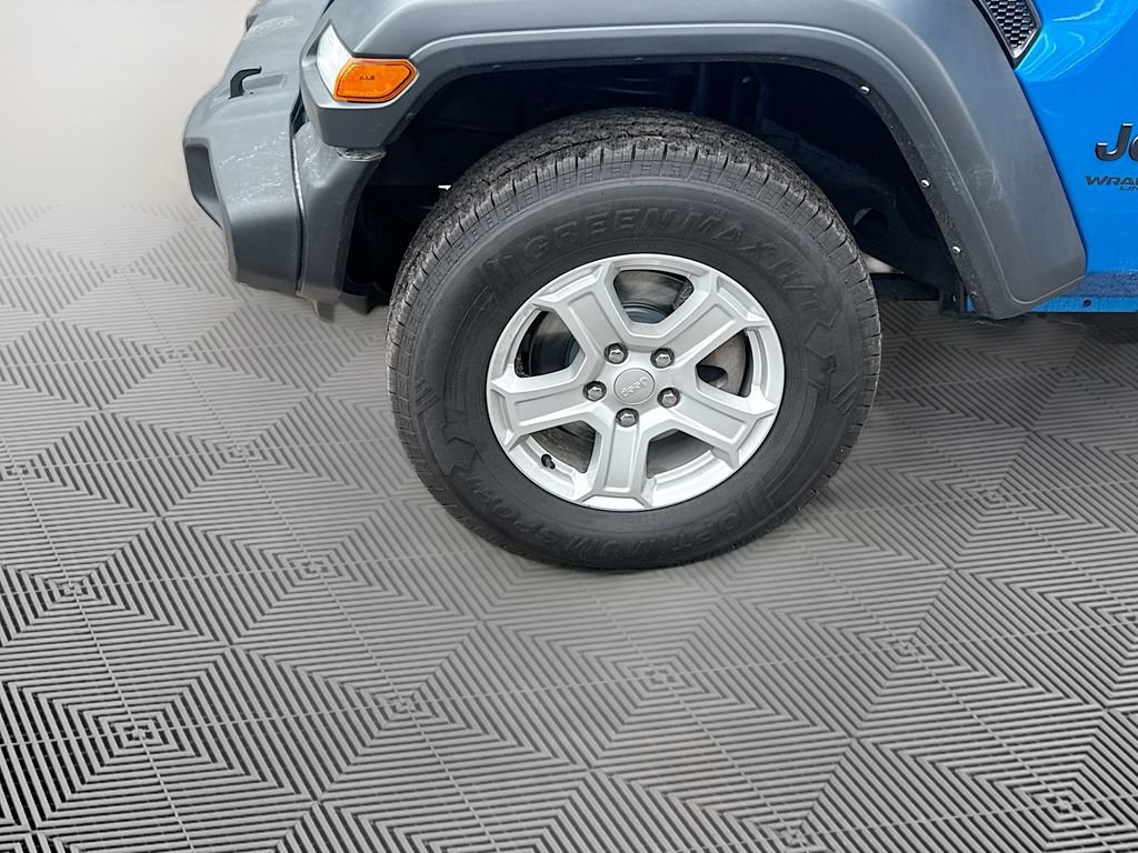 Used 2022 Jeep Wrangler Unlimited Sport AWD/4WD image 34