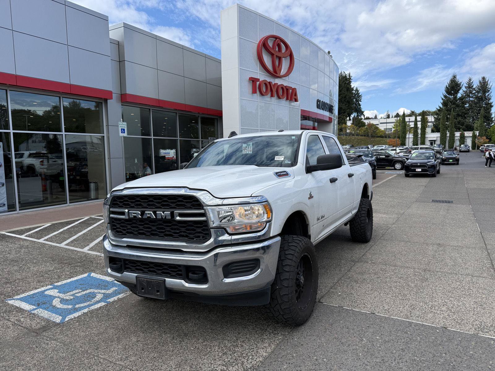 Used 2022 RAM 2500 Tradesman AWD/4WD image 1