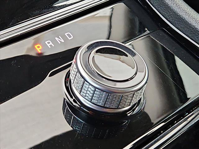 Used 2023 Jeep Grand Cherokee L Limited RWD image 11