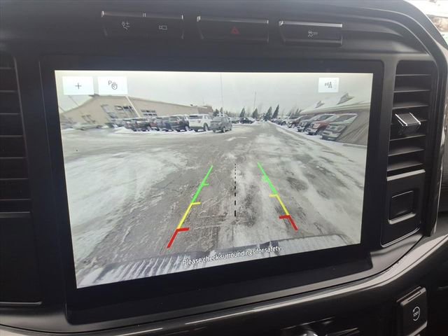 Certified 2022 Ford F150 XLT w/ Equipment Group 302A High image 21