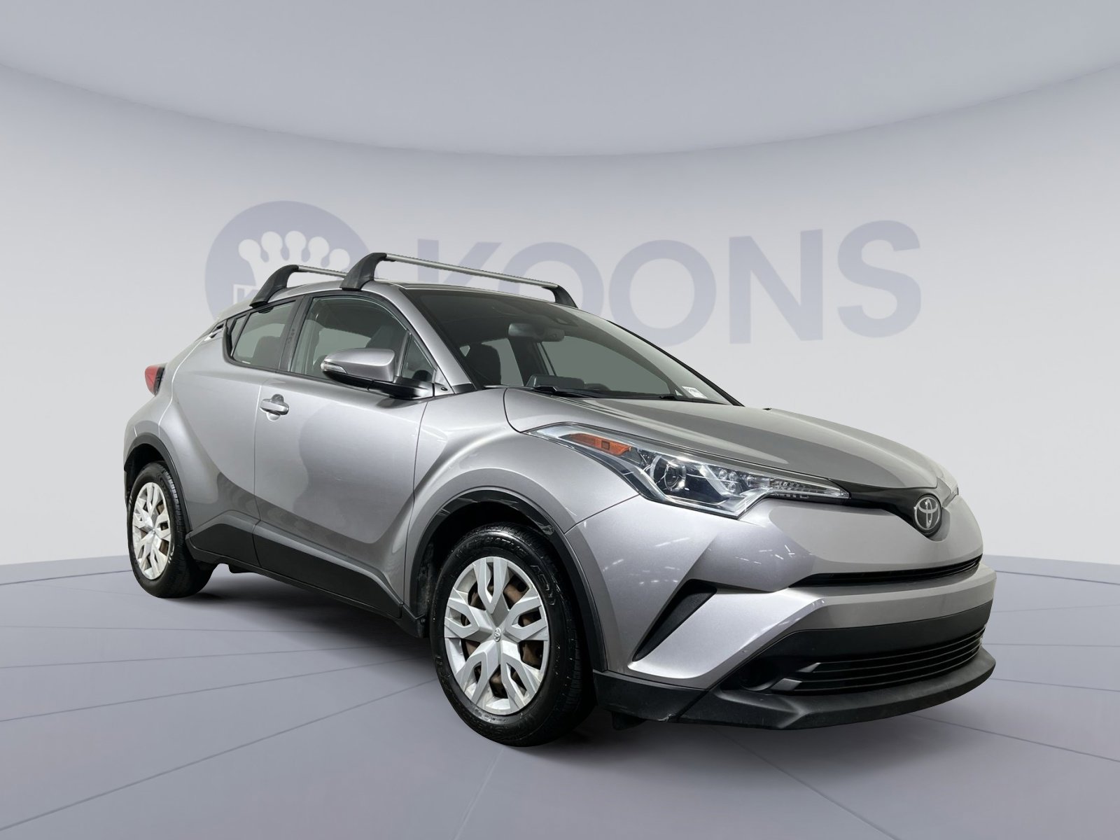 Used 2019 Toyota C-HR LE image 8