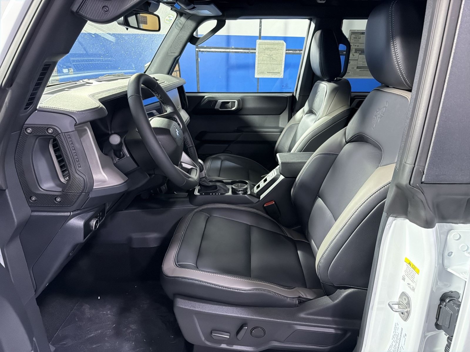 New 2026 Ford Bronco Outer Banks AWD/4WD image 23