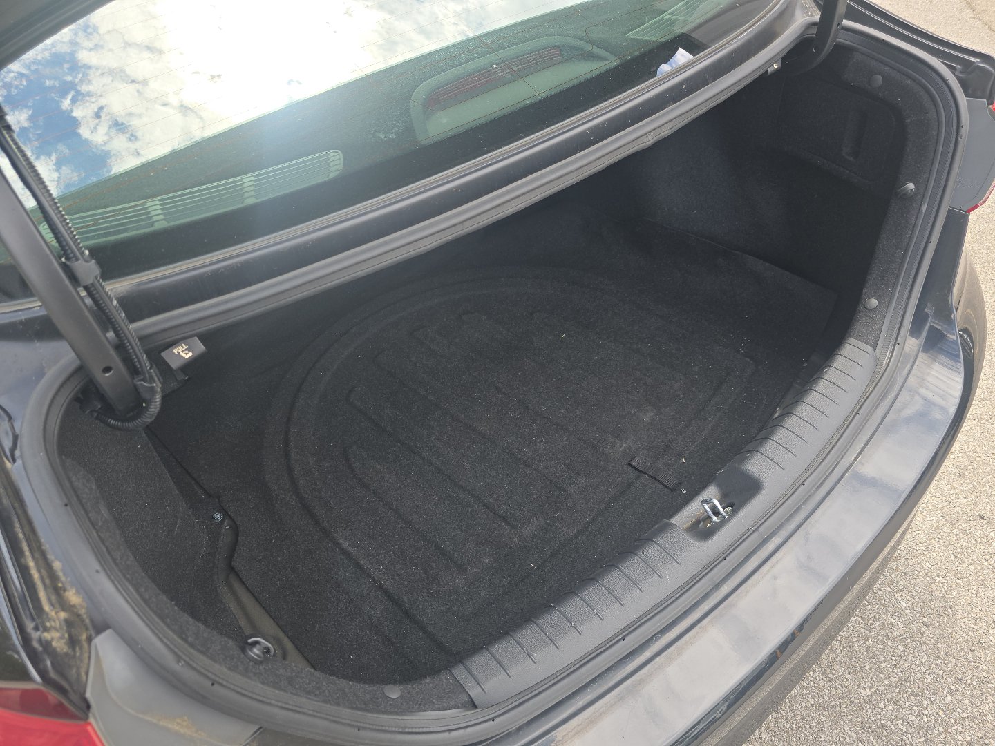 Used 2018 Hyundai Elantra SE FWD image 14