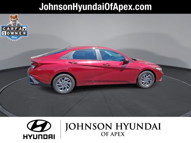 Certified 2024 Hyundai Elantra SEL FWD image 9