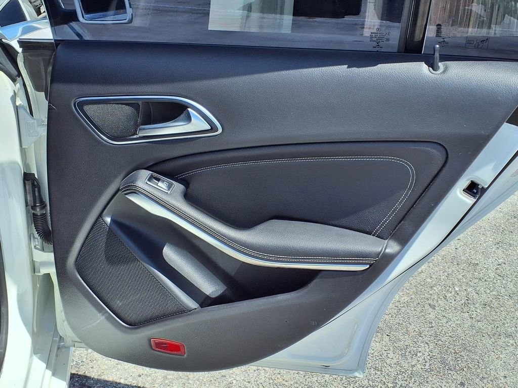 Used 2019 Mercedes-Benz CLA 250 image 15