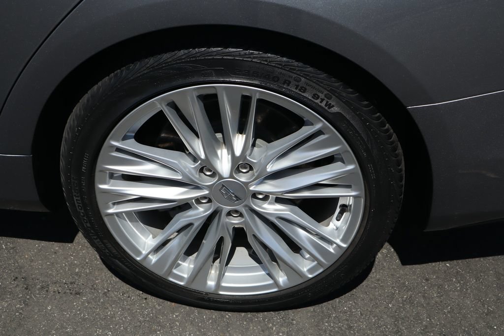 Used 2020 Cadillac CT4 Premium Luxury RWD image 13