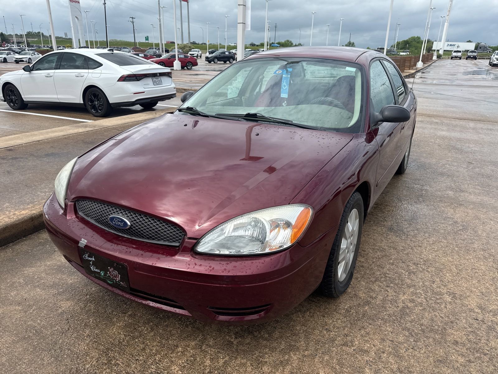 Used 2006 Ford Taurus SE image 3