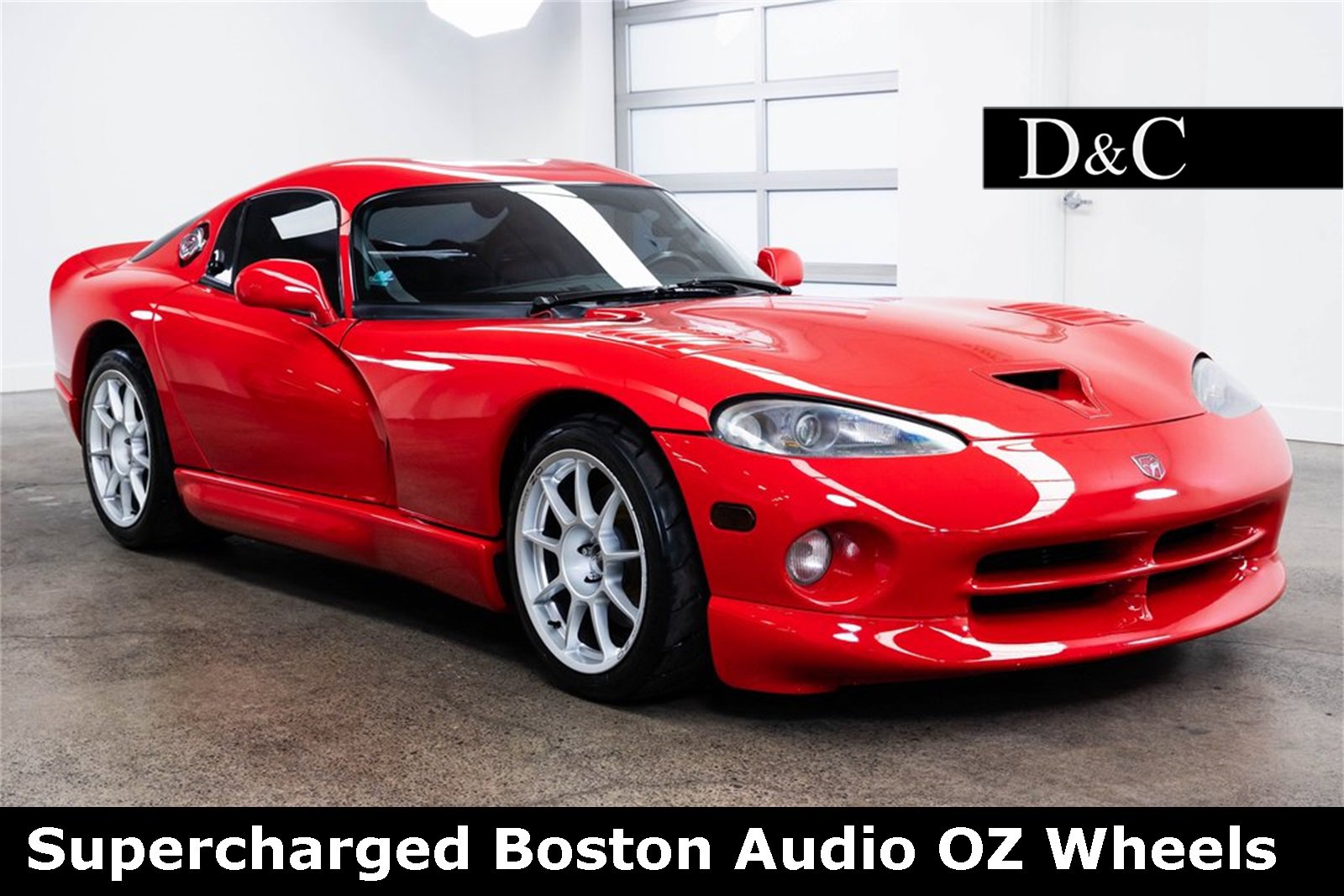 Used 1997 Dodge Viper GTS video 1