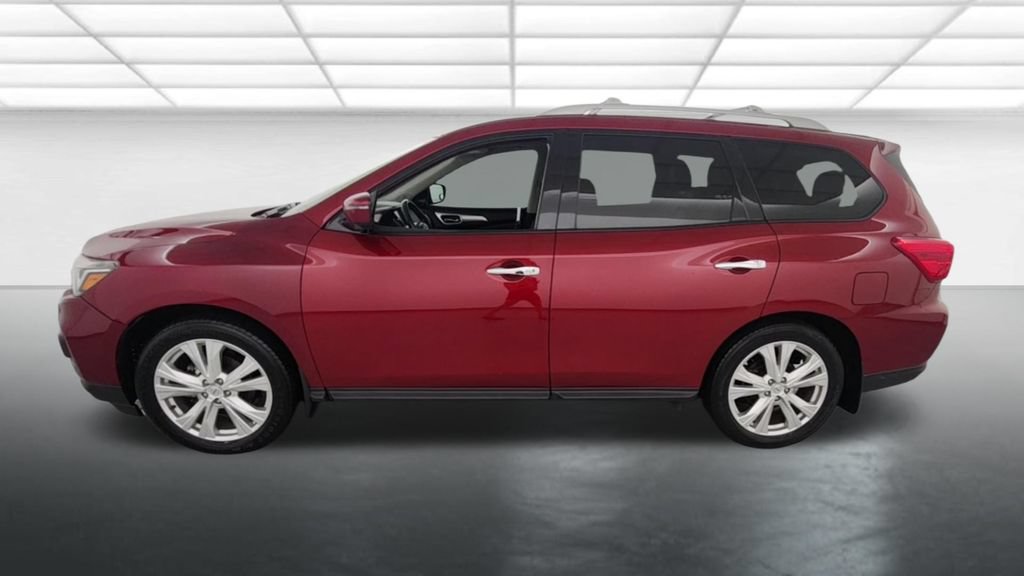 Used 2019 Nissan Pathfinder SL w/ SL Premium Package FWD image 4