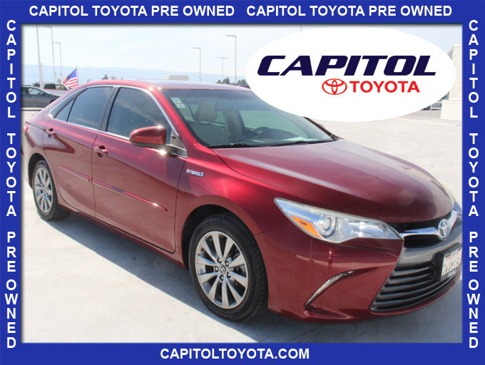 Used 2017 Toyota Camry XLE w/ Moonroof Package