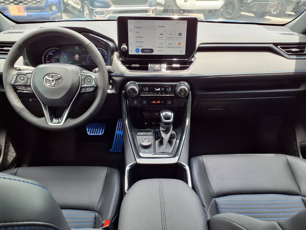 Used 2024 Toyota RAV4 XSE w/ Weather Package AWD/4WD image 17