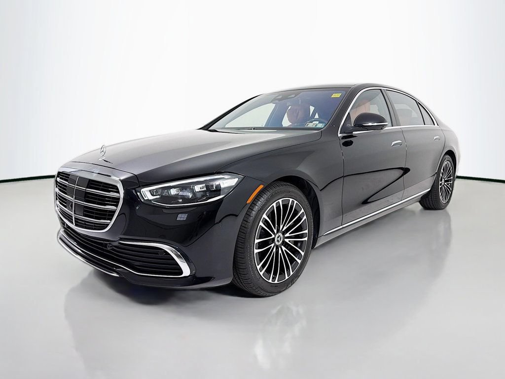Used 2023 Mercedes-Benz S 580 4MATIC Sedan image 3
