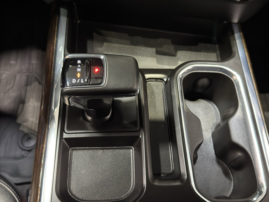 Used 2024 GMC Sierra 1500 Elevation w/ Elevation Premium Package image 36