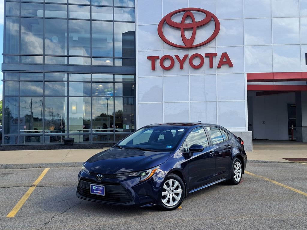 Used 2023 Toyota Corolla LE w/ Carpet Mat Package (TMS) FWD video 1