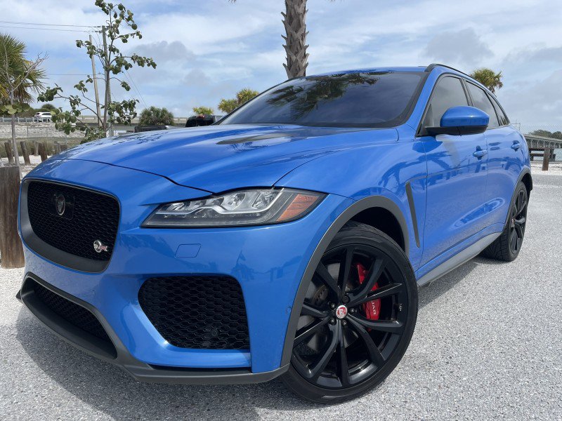 Used 2020 Jaguar F-PACE SVR image 42