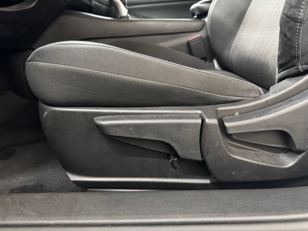 Used 2024 Nissan Altima 2.5 S FWD image 14