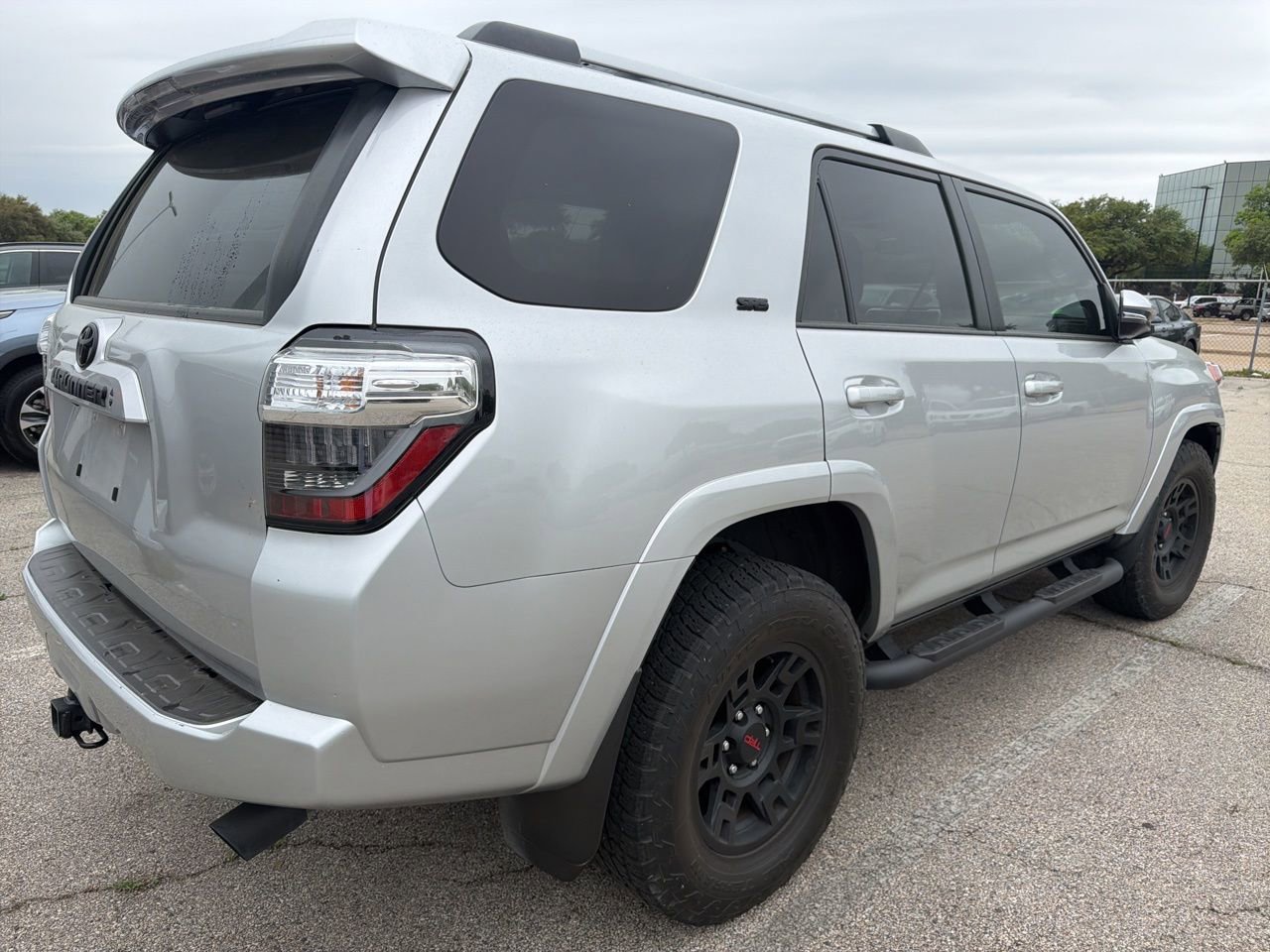 Used 2024 Toyota 4Runner SR5 Premium w/ Moonroof Package image 7