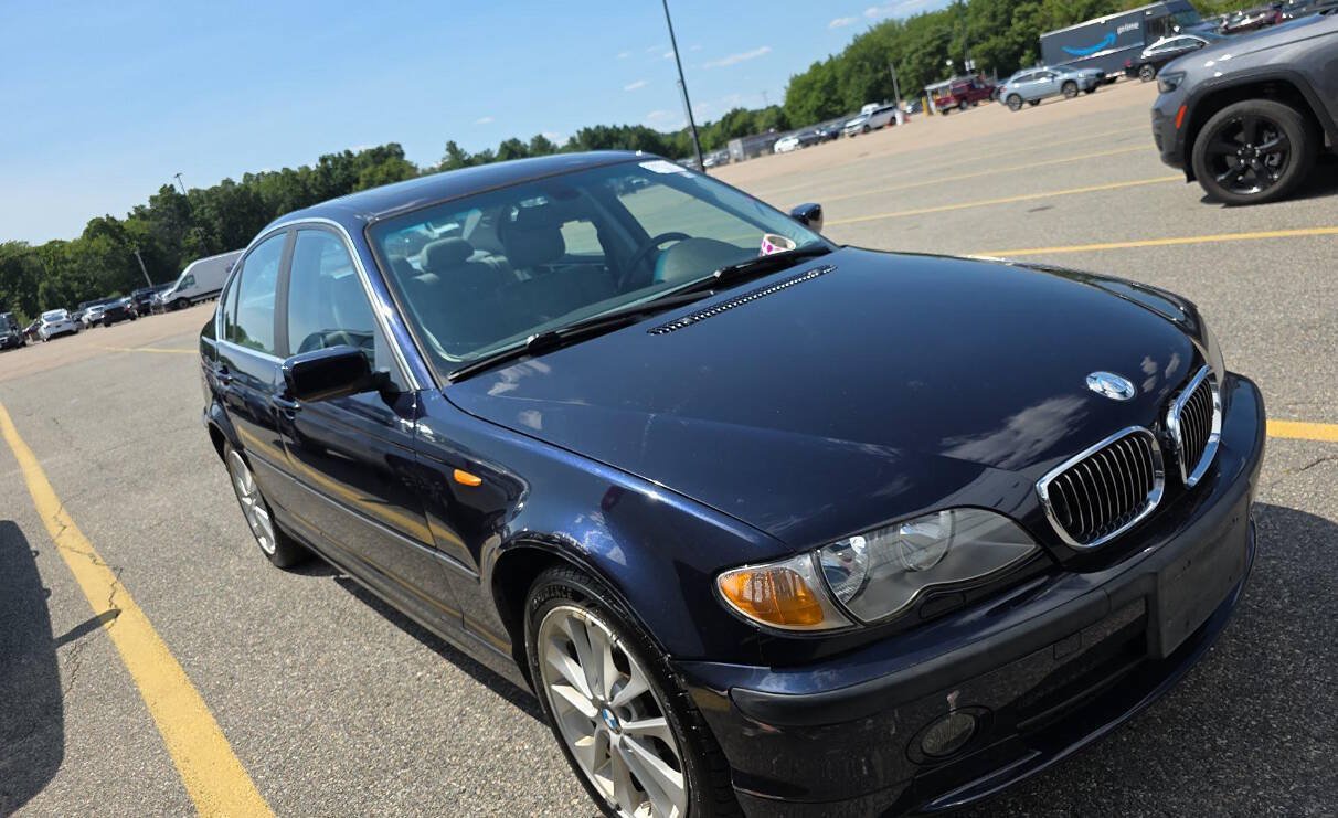 Used 2003 BMW 330xi Sedan