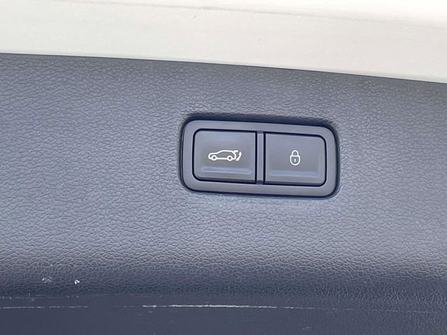 Used 2023 Genesis GV80 2.5T w/ Advanced Package image 13