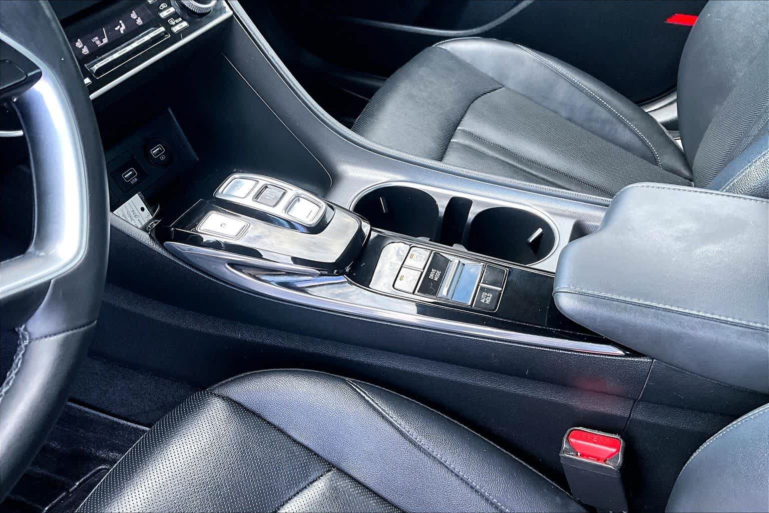 Used 2021 Hyundai Sonata Limited FWD image 15