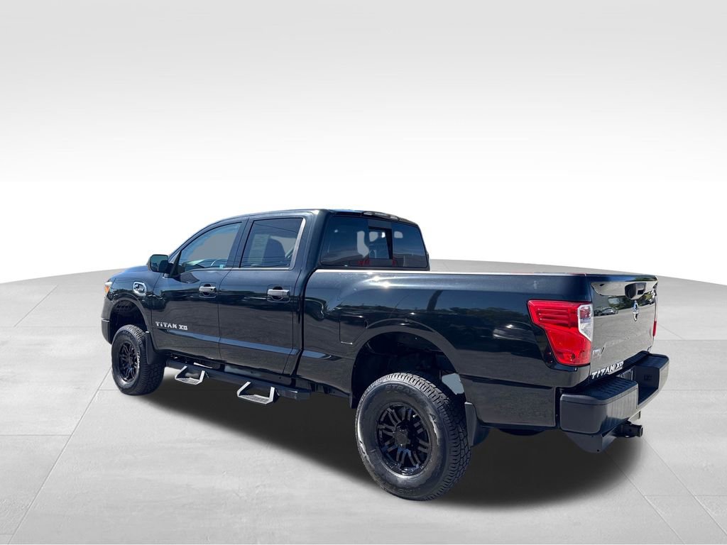 Used 2016 Nissan Titan S AWD/4WD image 4