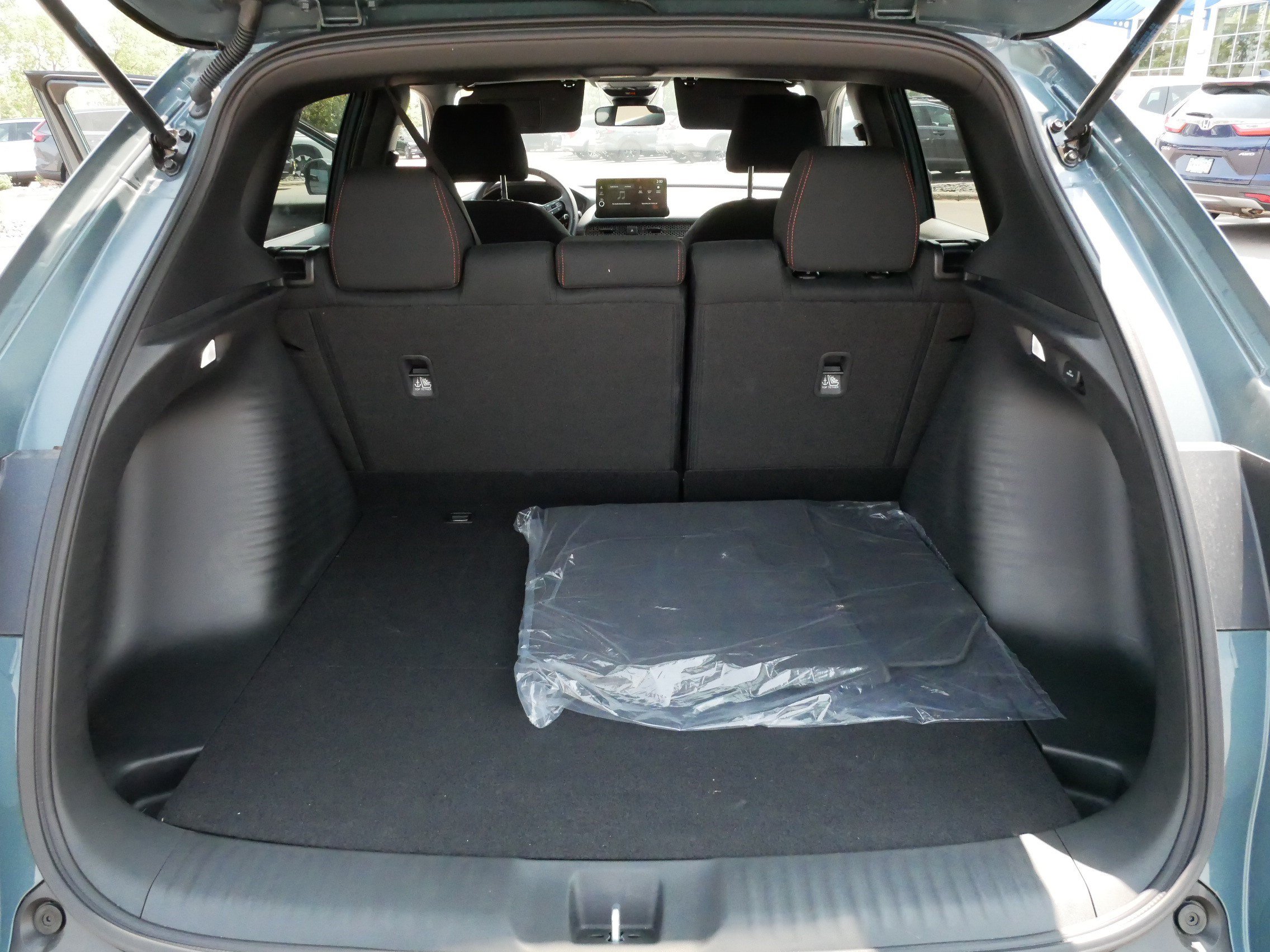 Used 2027 Honda HR-V Sport image 26