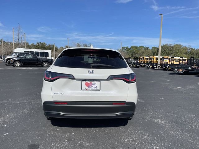 Certified 2025 Honda HR-V LX image 5
