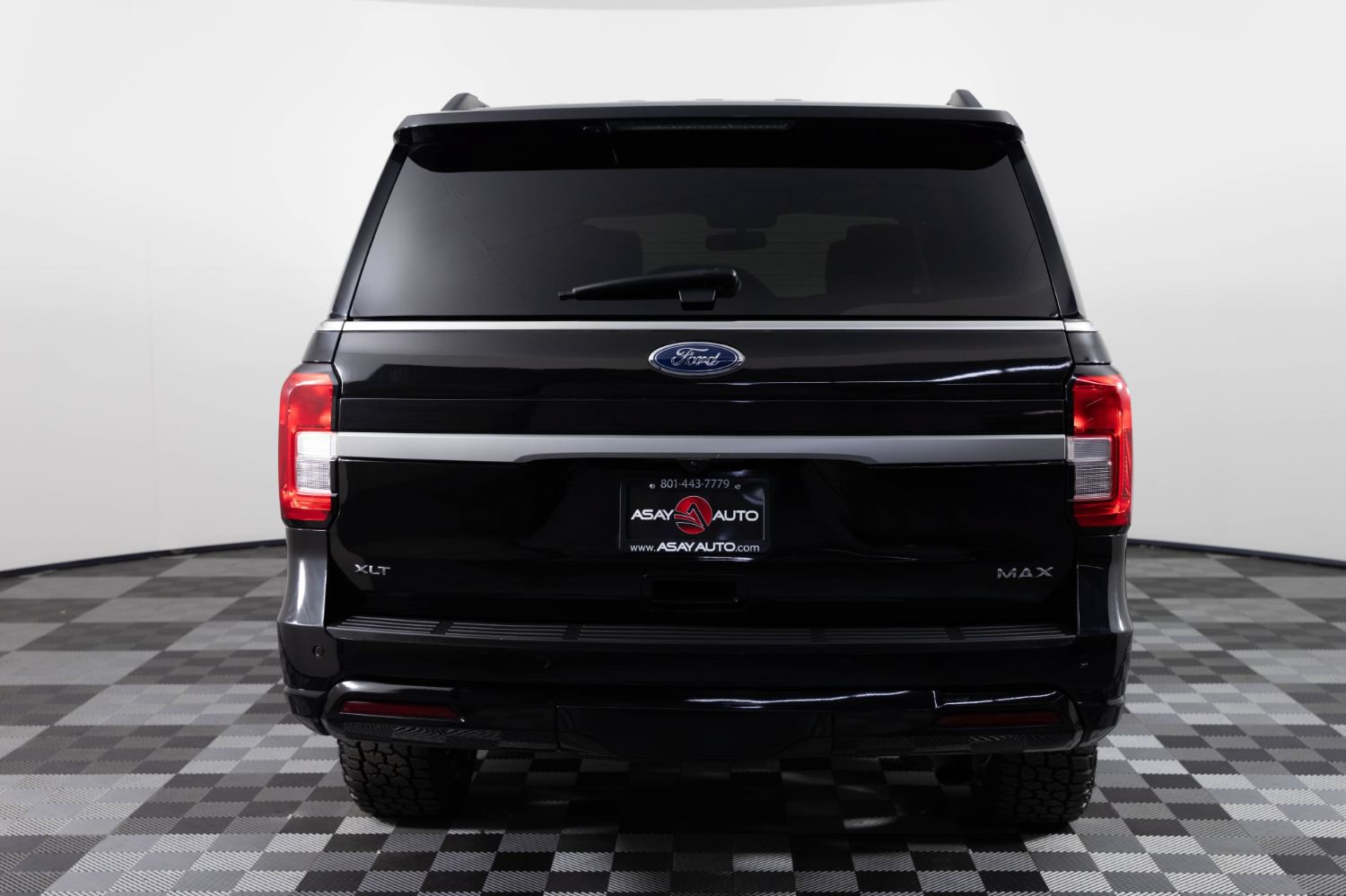 Used 2023 Ford Expedition Max XLT AWD/4WD image 6