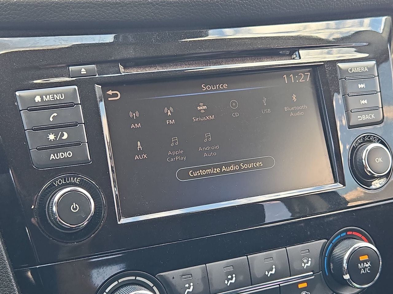 Used 2021 Nissan Rogue Sport S FWD image 21