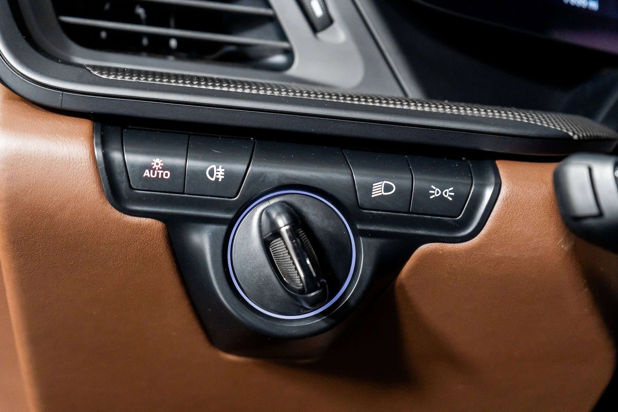 Used 2024 Porsche 911 Carrera 4 GTS image 37