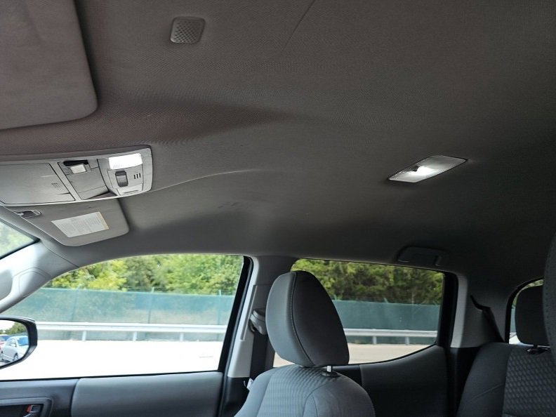 Used 2021 Toyota Tacoma SR image 18