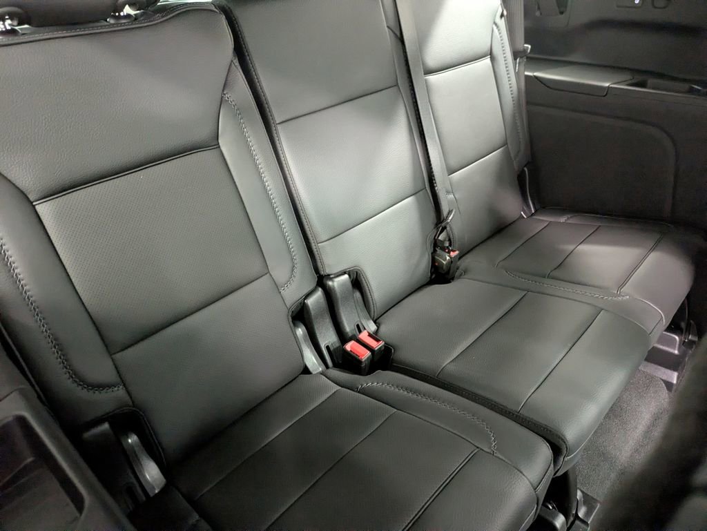 Used 2026 GMC Yukon XL Denali w/ Sun & Power Step Package AWD/4WD image 26