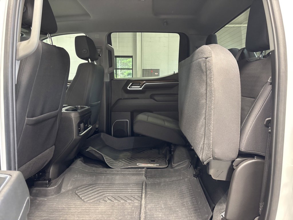 Used 2024 Chevrolet Silverado 1500 RST w/ Z71 Off-Road Package image 19