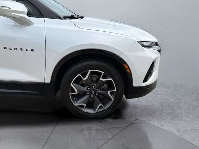 Certified 2022 Chevrolet Blazer RS w/ Enhanced Convenience Package AWD/4WD image 33